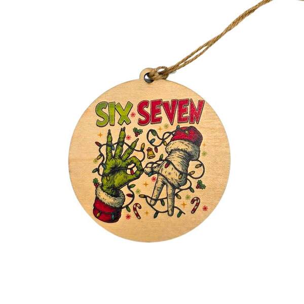 Item 613046 67 Grinch Ornament