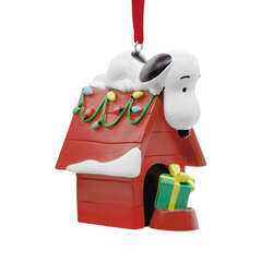 Item 333061 thumbnail Snoopy On Decorated Doghouse Ornament